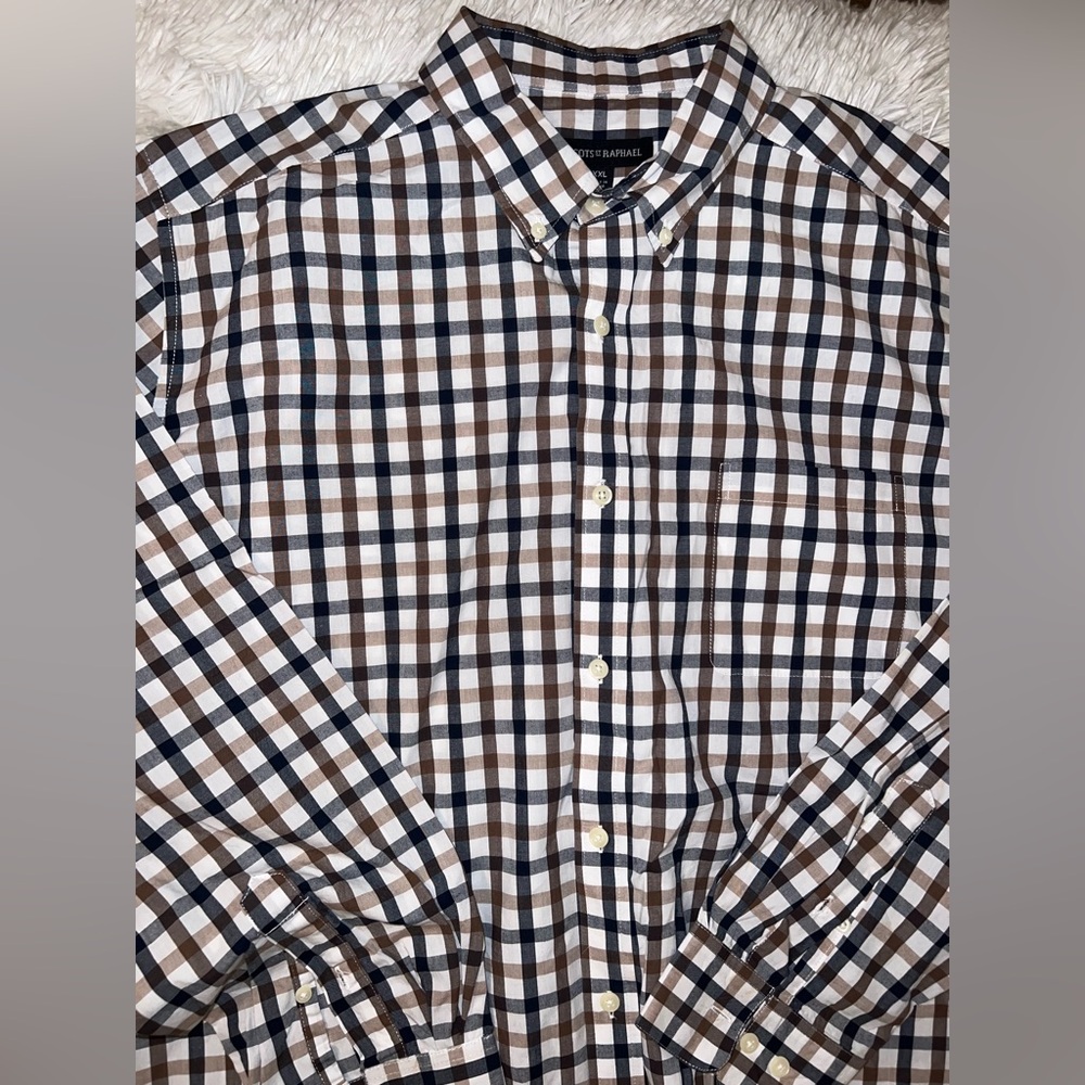 Men's Collared Shirt - Picture 4 of 7